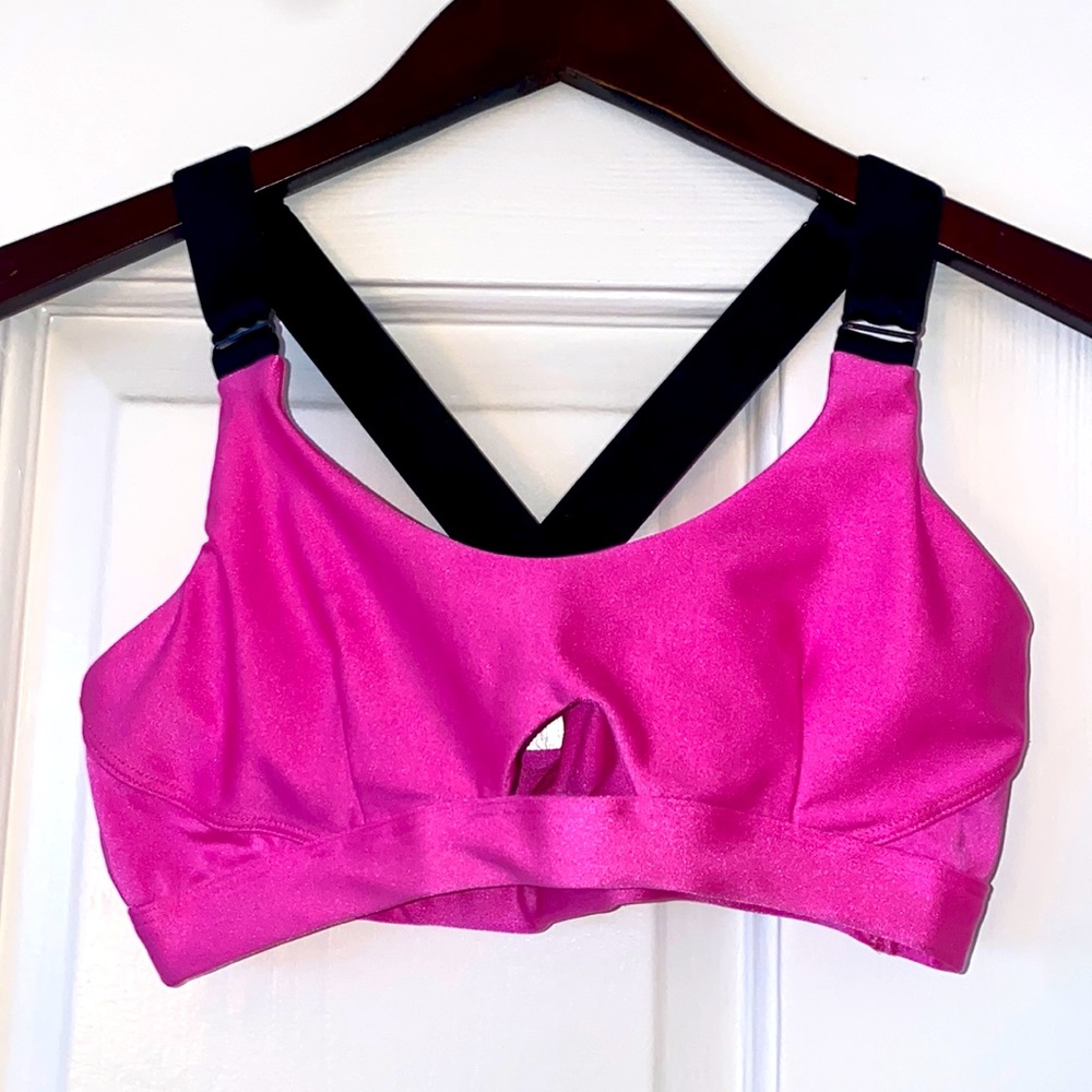 GLOW SPORTS BRA💗